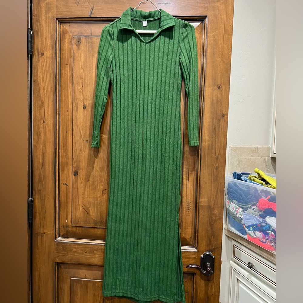 Long sleeve ribbed green warm winter dress
